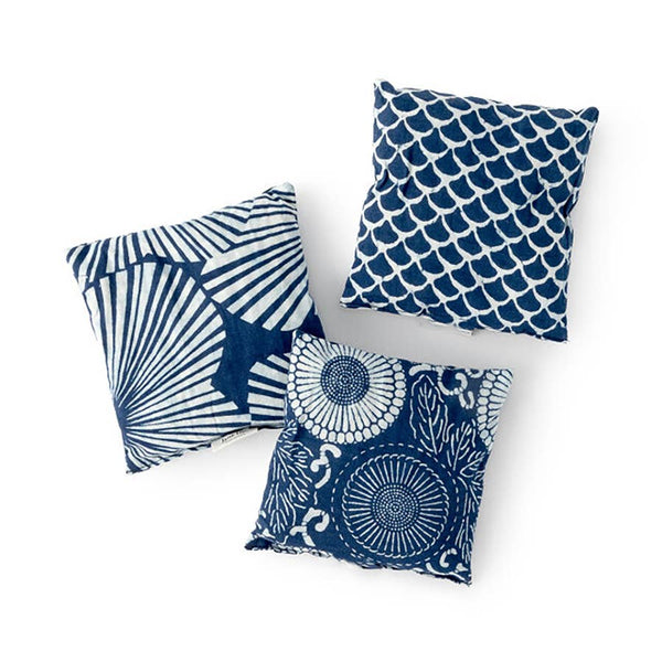Set of 3 indigo cotton lavender chamomile sleep sachets for relaxation and aromatherapy